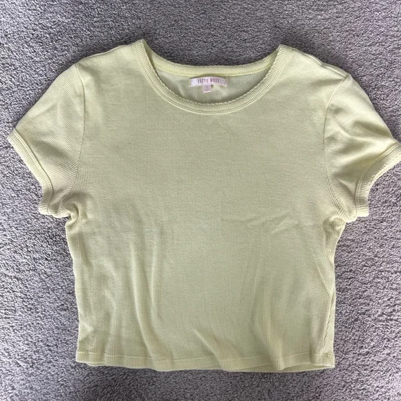 Yellow basic tee - Picture 1 of 2